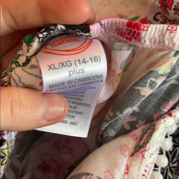 Flower romper - Picture 3 of 3